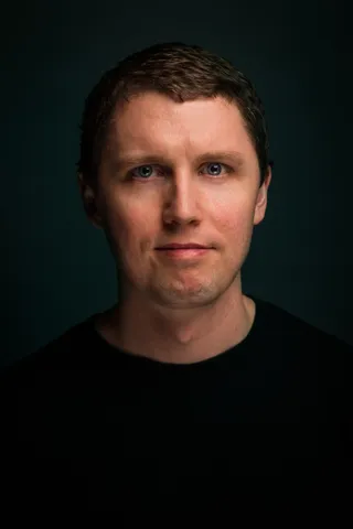Portrait of Dan, founder of Speedliter's Blog
